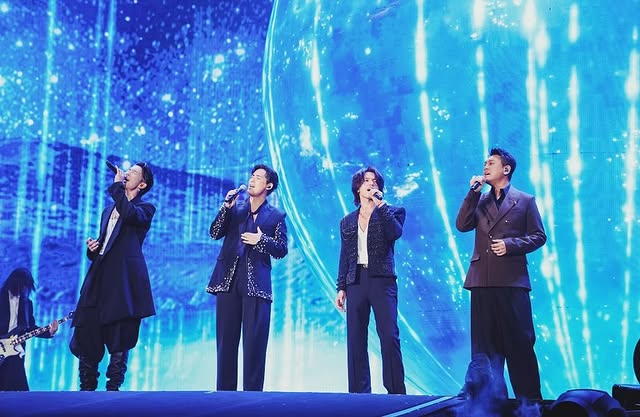 Reuni Dadakan F4 di Konser Mayday, Kompak Tampil dengan Outfit Serba Gelap dan Penuh Gaya (Dok. Instagram @kenchu9)