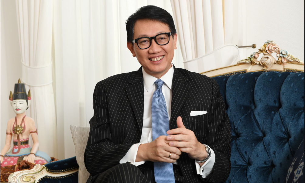 Wamenlu Havas Oegroseno Siap Patuh Jika MK Larang Rangkap Jabatan